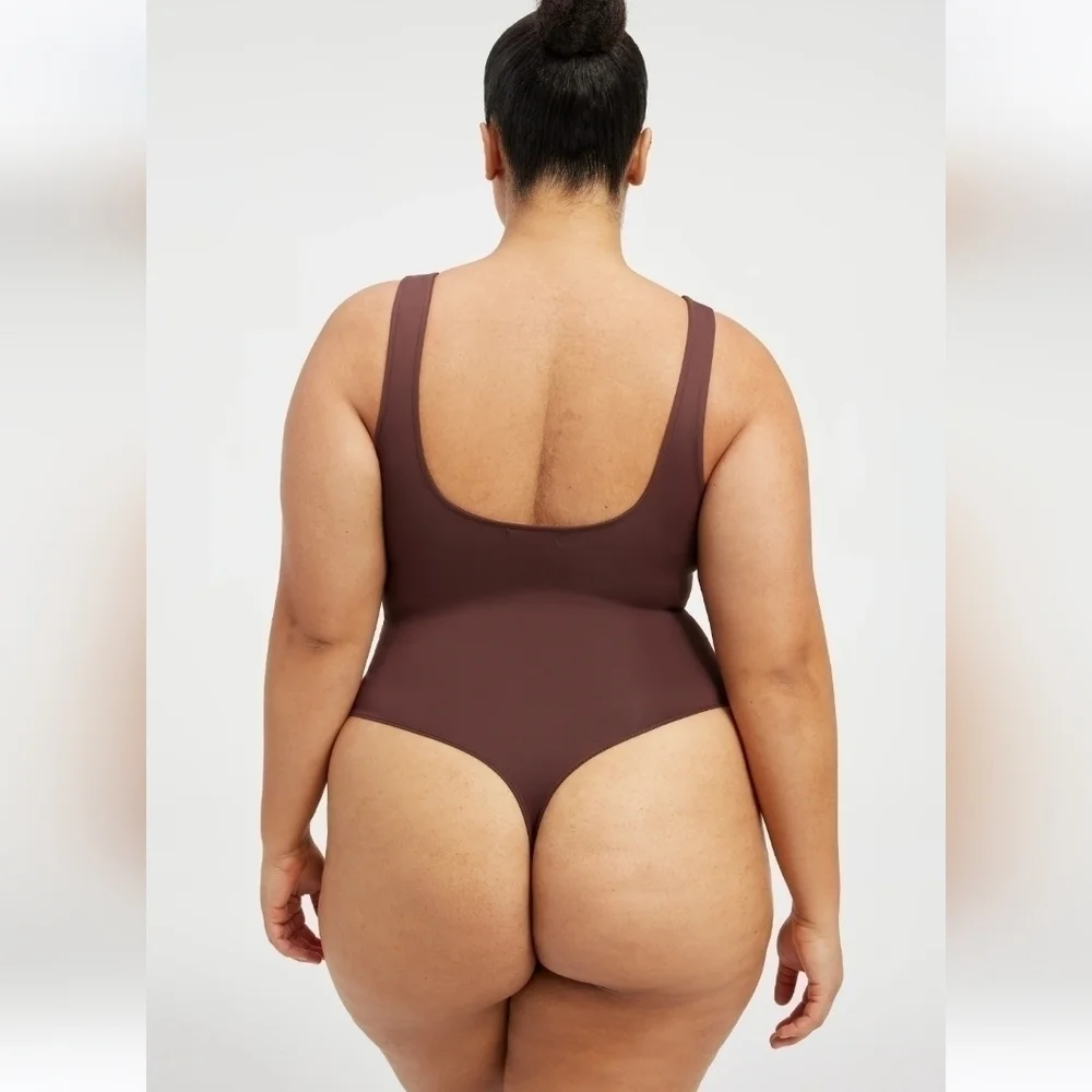 Good American Scuba Modern Tank Bodysuit in Light Mocha-Size 5 (2XL) - Picture 5 of 17